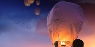 Jak palić świece sojowe?