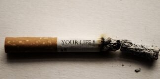 Dlaczego wodą z kranu śmierdzi szambem?