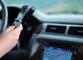 Ile wynosi mandat za przejechanie rowerem przez pasy?