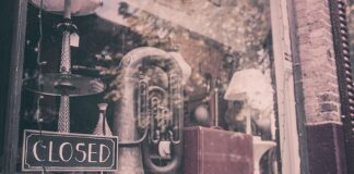 Skąd wziąć towar do sklepu odzieżowego?