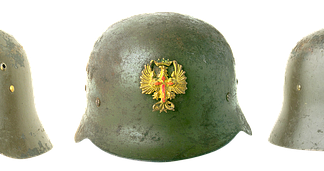 Przed czym chroni hełm?