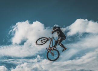 Co to znaczy hełm? Co to znaczy hełm?