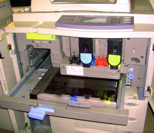 Czy kserokopiarka drukuje?