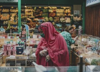Jaka jest najlepsza maseczka na zmarszczki? Jaka jest najlepsza maseczka na zmarszczki?