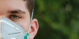 Czy przed maska nakładać odżywkę?