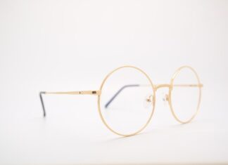 Jaki kształt okularów jest teraz modny?