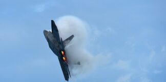 Które regały realizują zasadę magazynowania FIFO?