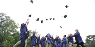 Ile trwa Doktorat z kosmetologii?