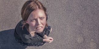 Jak opisać pomyłkę na kasie fiskalnej?