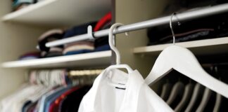 Gdzie wyrzucamy wieszaki?