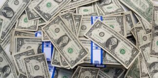 Czy sprzedawca ma prawo nie przyjąć Sklejonego banknotu?