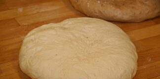 Na jaką wysokość podnosi wózek widłowy?