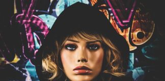 Kto jest właścicielem manekina?