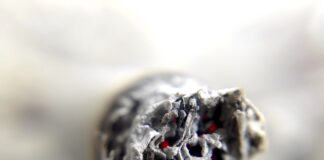 Co grozi za 100 gram marihuany?