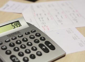 Czy faktura bez VAT to rachunek?