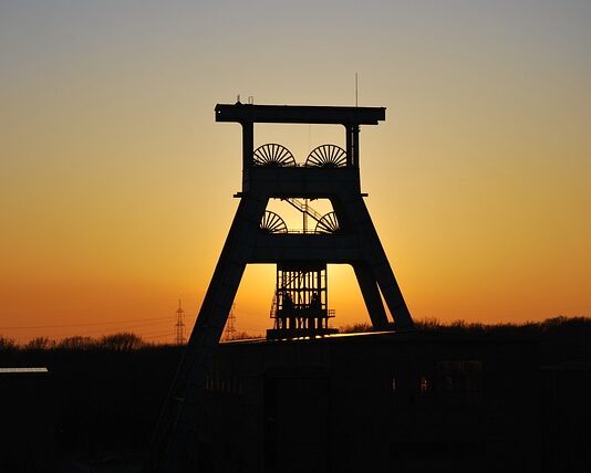 Czy można masować przepuklinę kręgosłupa?