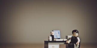 Jak nazwać swoją firmę kosmetyczną?