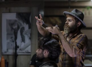 Jak pochwalić fryzjera? Jak pochwalić fryzjera?