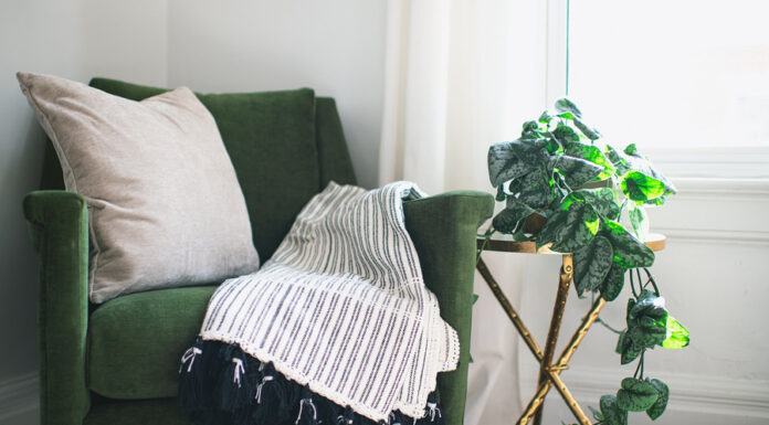 Jak urządzić kącik do relaksu glamour – wskazówki i porady Jak urządzić kącik do relaksu glamour